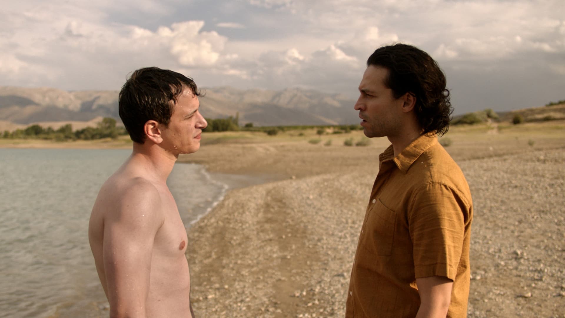 فیلم روزهای سوزان Burning Days 2022